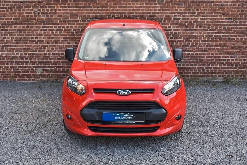 Gebraucht Ford Tourneo Connect 120 PS (88 kW) 2016 Rot Van / Kleinbus
