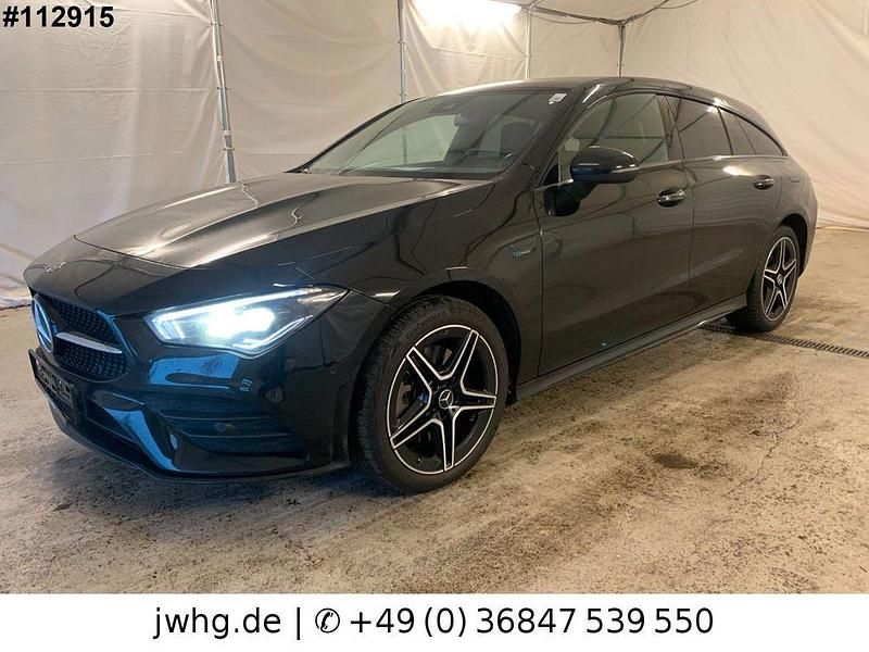 Gebraucht Mercedes CLA250e Shooting Brake Edition 160 PS (117 kW) 2020 Schwarz Kombi