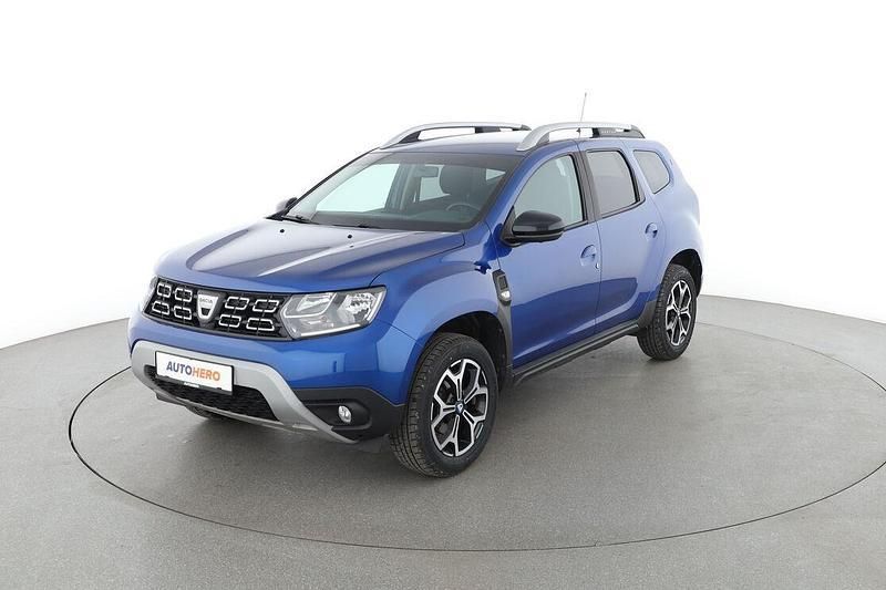 Blau Gebraucht 2020 Dacia Duster Celebration SUV | 14.510 € (Etwas zu teuer) - Bild 1/3