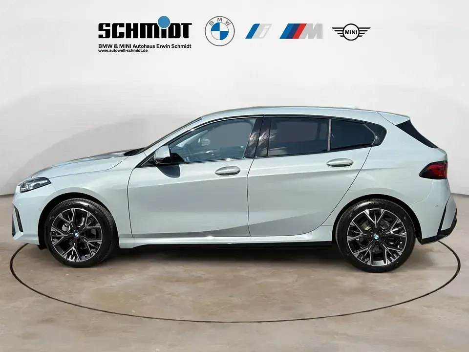 Gebraucht BMW 120 M Sport 163 PS (119 kW) 2025 M brooklyn grau Kleinwagen
