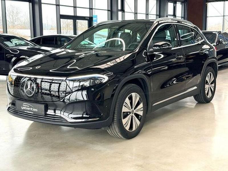 Gebraucht Mercedes EQA250 Urban 150 kW (204 PS) 2024 Kosmosschwarz SUV