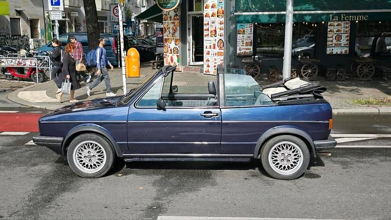 Blau Gebraucht 1987 VW Golf II Cabrio | 15.000 € - Bild 1/4