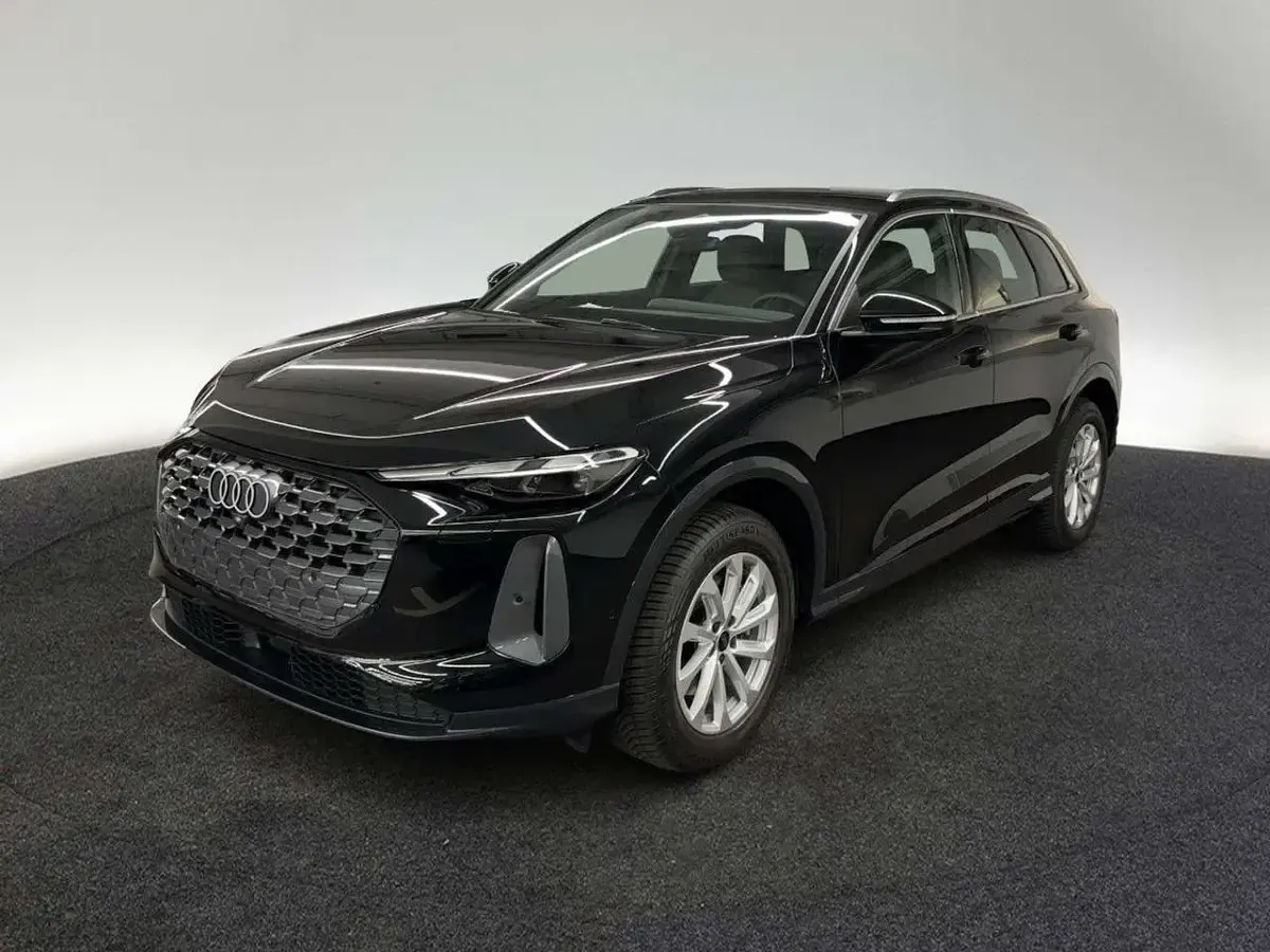 Neu Audi Q5 Advanced 204 PS (150 kW) 2025 Schwarz SUV