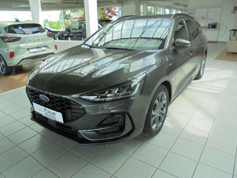 Magneticgrau (metallic) Neu 2024 Ford Focus ST-Line Kombi | 27.790 € (Fairer Preis) - Bild 1/4