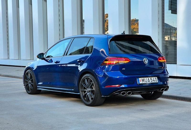 Gebraucht VW Golf VII R 310 PS (228 kW) 2018 Blau Kombi