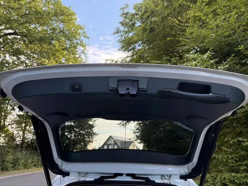 Gebraucht Ford C-MAX Titanium 140 PS (102 kW) 2012 Weiß Van / Kleinbus