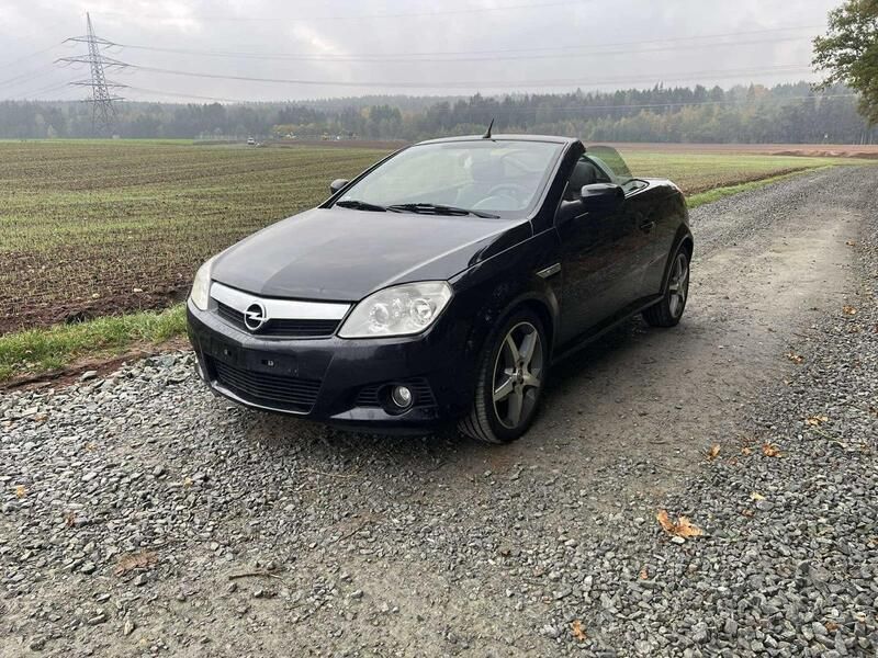 Schwarz Gebraucht 2007 Opel Tigra Cabrio | 1.500 € (Guter Preis) - Bild 1/4