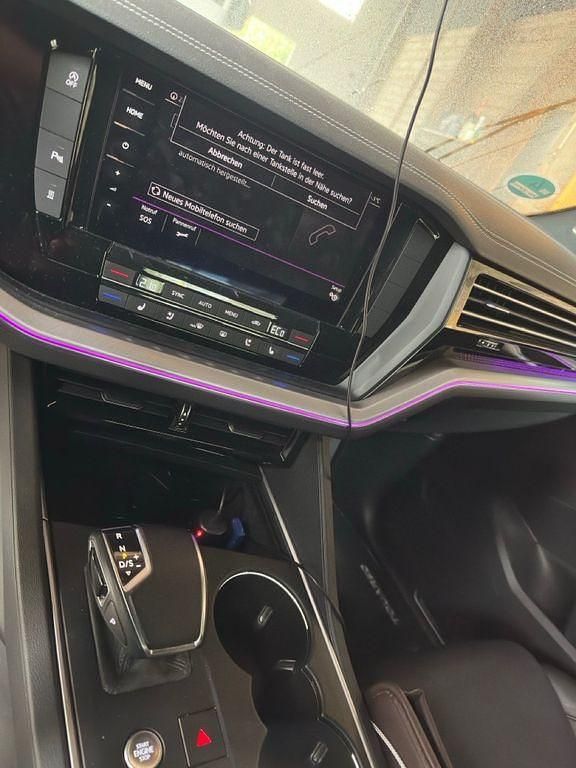 Gebraucht VW Touareg 421 PS (309 kW) 2019 Grau SUV