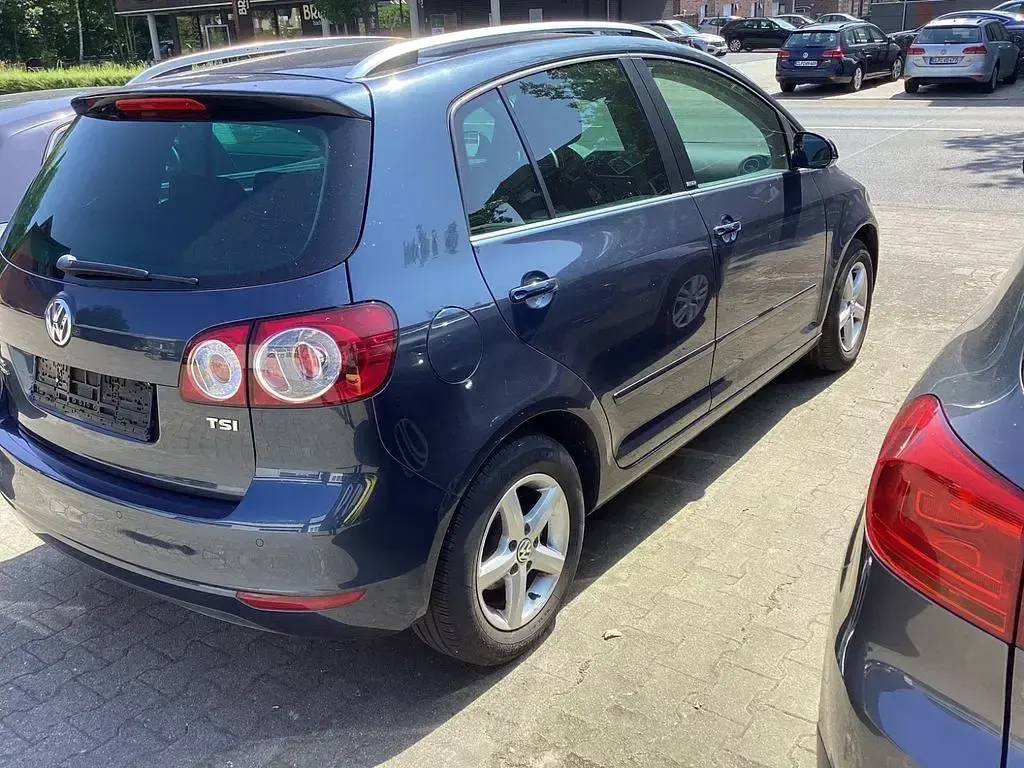 Gebraucht VW Golf VI Style 86 PS (63 kW) 2011 Blau Kleinwagen