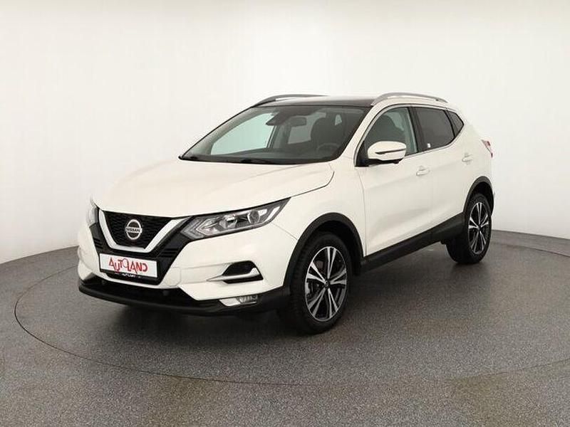 Brilliant white (metallic) Gebraucht 2020 Nissan Qashqai 360º SUV | 22.990 € (Etwas zu teuer) - Bild 1/4