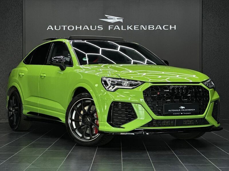 Grün Gebraucht 2020 Audi RS Q3 Ambiente SUV | 53.900 € (Teuer) - Bild 1/4
