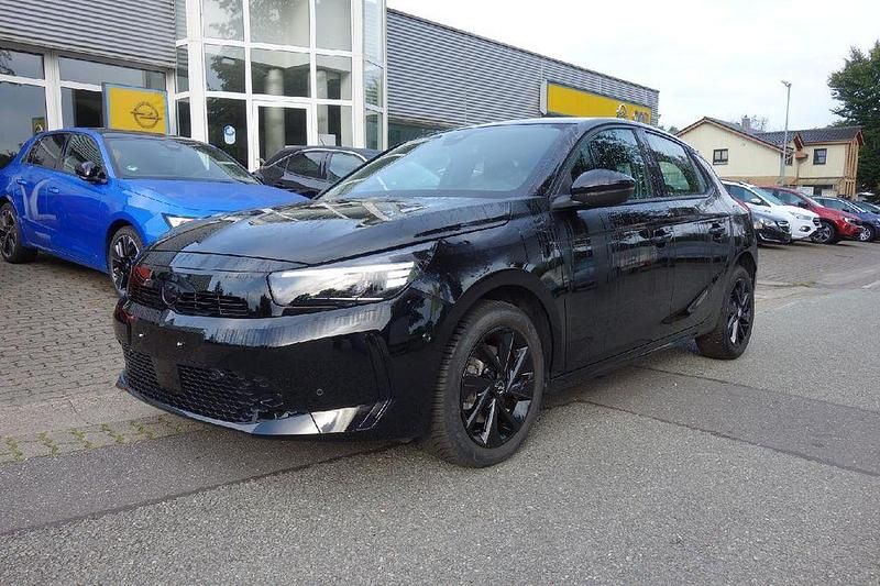 Gebraucht Opel Corsa 101 PS (74 kW) 2024 Lackierung schwarz perla nera/ Limousine