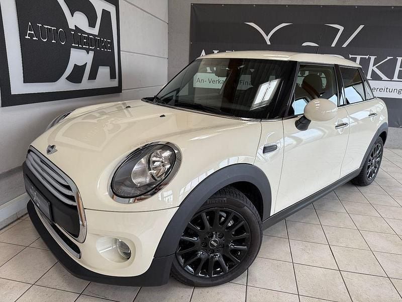 Weiß Gebraucht 2016 Mini ONE Kleinwagen | 11.399 € (Guter Preis) - Bild 1/4