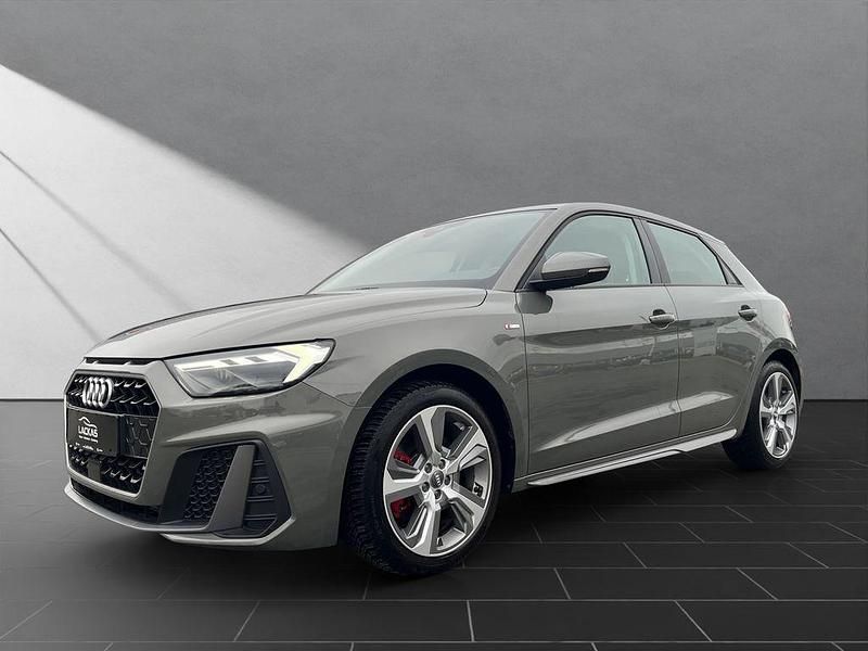 Grau Gebraucht 2020 Audi A1 Sportback S-Line Kleinwagen | 23.949 € (Fairer Preis) - Bild 1/4