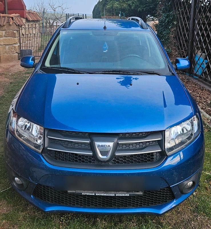 Blau Gebraucht 2014 Dacia Logan Kombi | 5.990 € - Bild 1/4