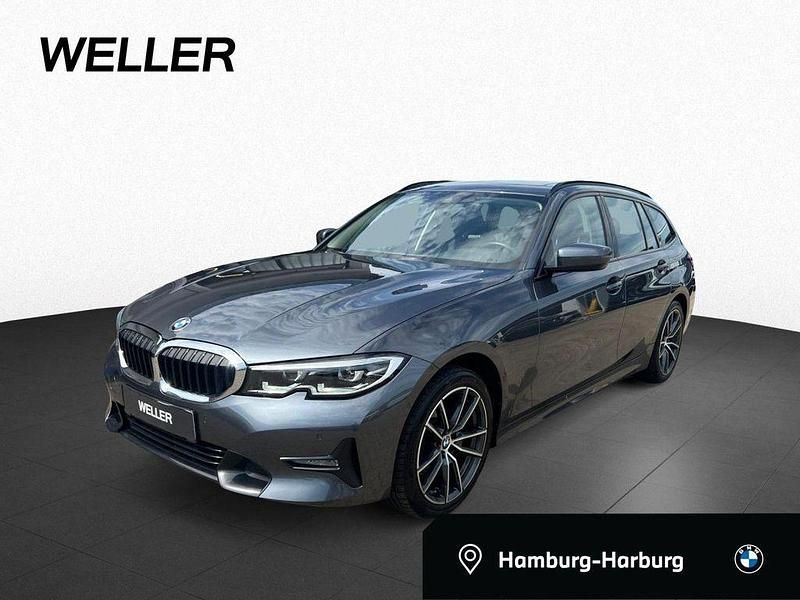 Mineralgrau (grau) Gebraucht 2020 BMW 320 Shadowline Kombi | 26.850 € (Fairer Preis) - Bild 1/4