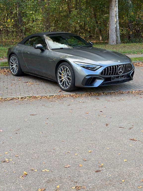 Grau Gebraucht 2023 Mercedes SL63 AMG AMG Cabrio | 128.500 € (Fairer Preis) - Bild 1/4