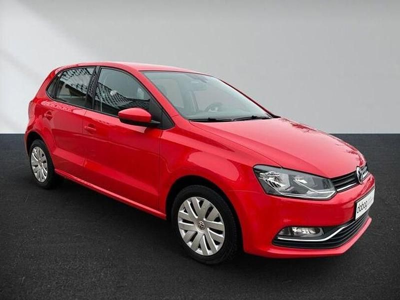 Gebraucht VW Polo Comfortline 90 PS (66 kW) 2015 Rot Kleinwagen