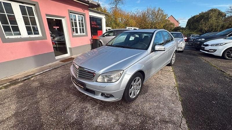 Gebraucht Mercedes C200 184 PS (135 kW) 2009 Silber Limousine