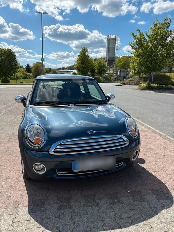 Blau Gebraucht 2009 Mini ONE Kleinwagen | 3.450 € (Fairer Preis) - Bild 1/4