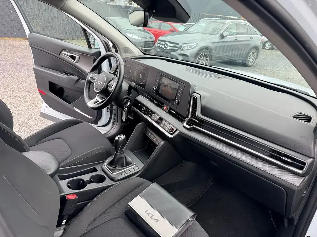 Gebraucht Kia Sportage Edition 7 150 PS (110 kW) 2023 Weiß SUV