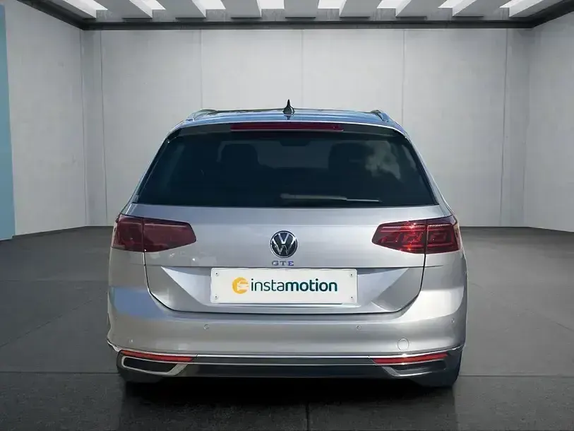 Gebraucht VW Passat 2023 Silber Kombi