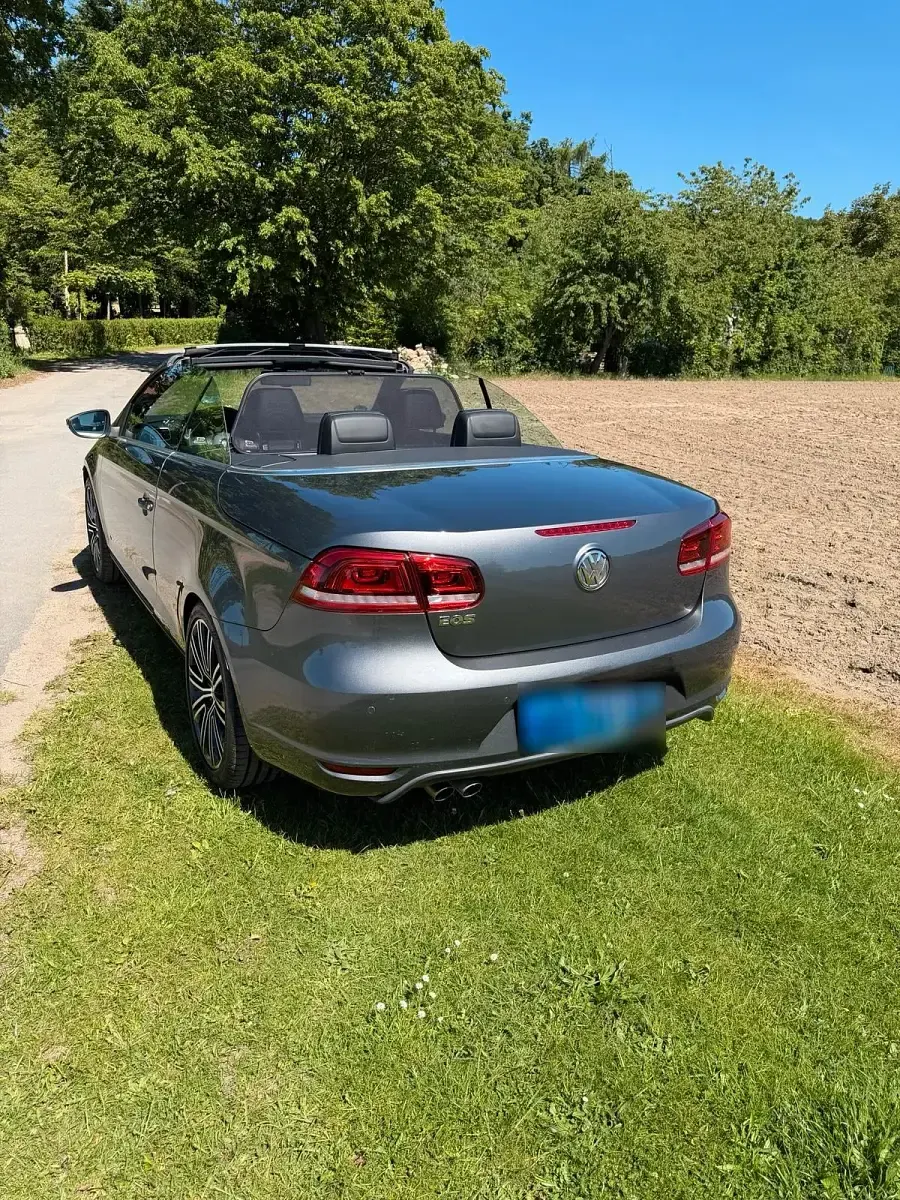 Gebraucht VW Eos Exclusive 140 PS (102 kW) 2012 Grau Cabrio