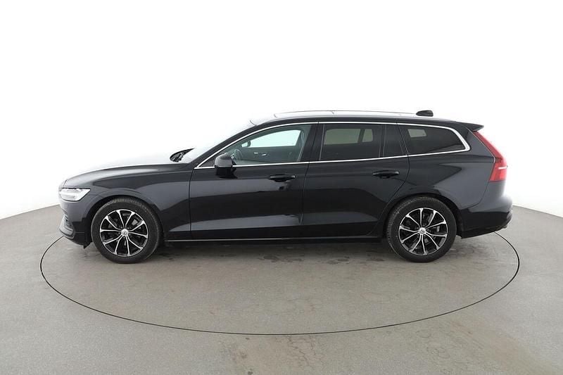 Gebraucht Volvo V60 Momentum 190 PS (139 kW) 2019 Schwarz Kombi