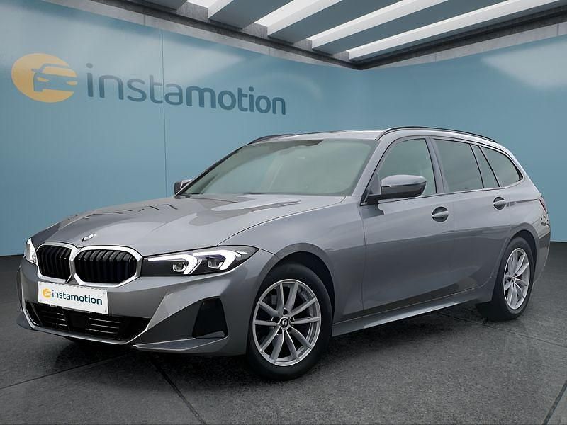 Grau Gebraucht 2024 BMW 318 Kombi | 36.849 € (Teuer) - Bild 1/4