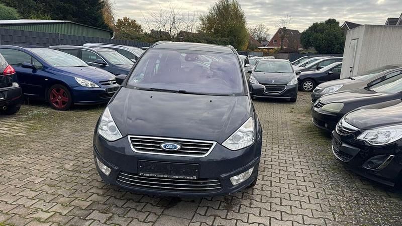 Gebraucht Ford Galaxy Titanium 163 PS (119 kW) 2011 Grau Van / Kleinbus
