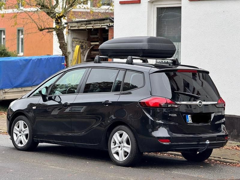 Gebraucht 2012 Opel Zafira Tourer Van / Kleinbus | 5.000 € (Superpreis) - Bild 1/4