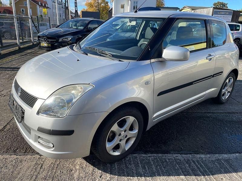 Gebraucht Suzuki Swift Comfort 92 PS (67 kW) 2006 Silber Kleinwagen