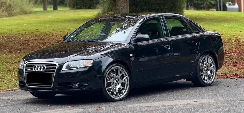 Schwarz Gebraucht 2004 Audi A4 S-Line Limousine | 3.999 € (Fairer Preis) - Bild 1/4