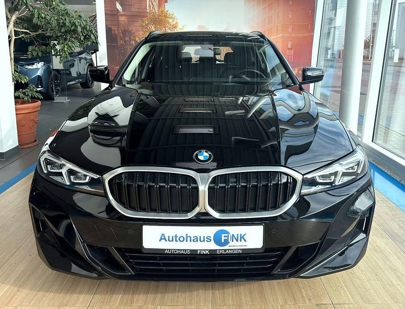 Gebraucht BMW 318 Shadowline 156 PS (114 kW) 2022 Schwarz Kombi