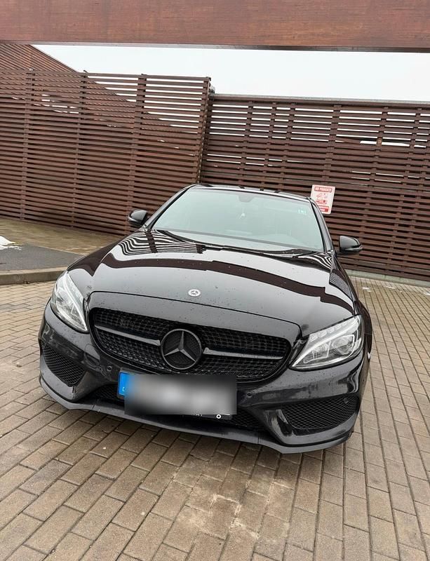 Schwarz Gebraucht 2016 Mercedes C43 AMG AMG Limousine | 24.899 € (Fairer Preis) - Bild 1/4