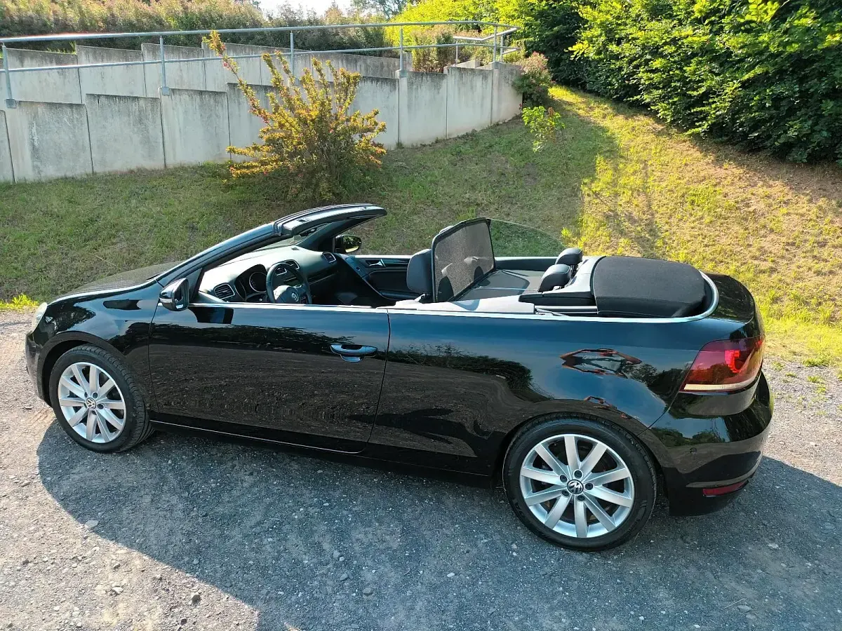 Gebraucht VW Golf Cabriolet 160 PS (117 kW) 2012 Schwarz Cabrio