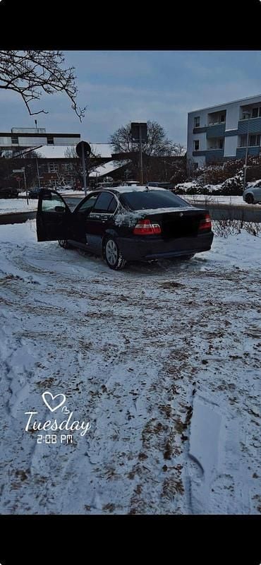 Gebraucht BMW 325 192 PS (141 kW) 2002 Blau Limousine