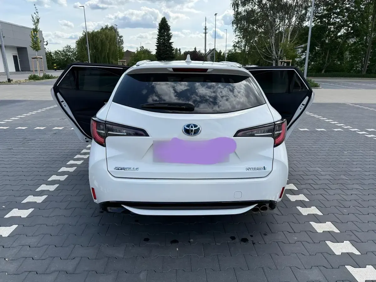 Gebraucht Toyota Corolla Comfort 152 PS (111 kW) 2021 Weiß Kombi