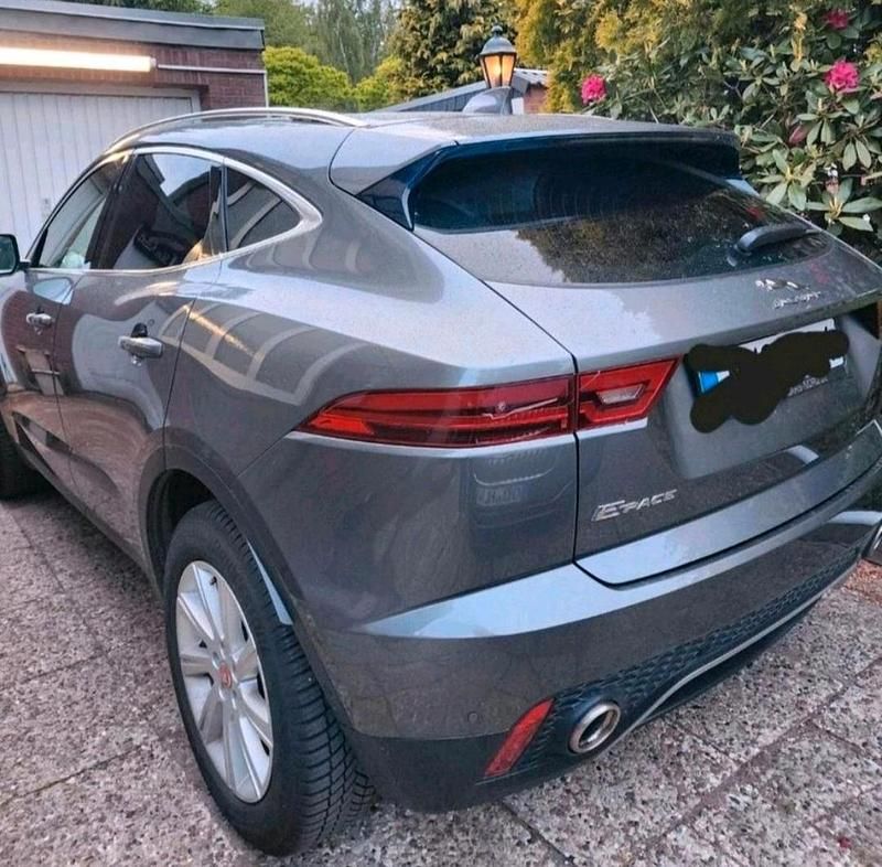 Second-hand Jaguar E-Pace 249 CP (183 kW) 2018 Gri SUV