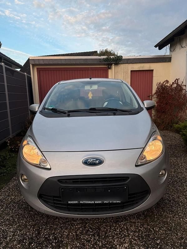 Gebraucht Ford Ka Trend 69 PS (50 kW) 2009 Grau Kleinwagen