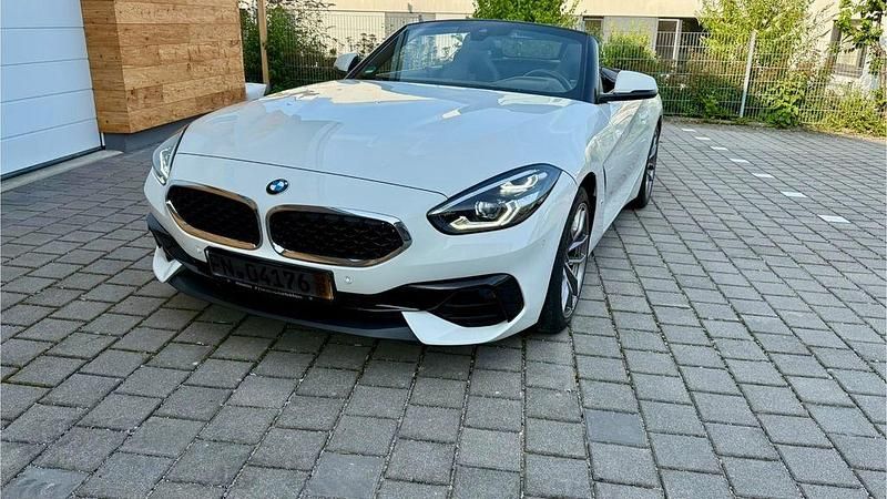 Weiß Gebraucht 2019 BMW Z4 Performance Cabrio | 35.490 € (Fairer Preis) - Bild 1/4