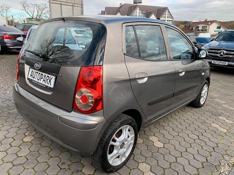 Gebraucht Kia Picanto Start 65 PS (47 kW) 2009 Silber Kleinwagen