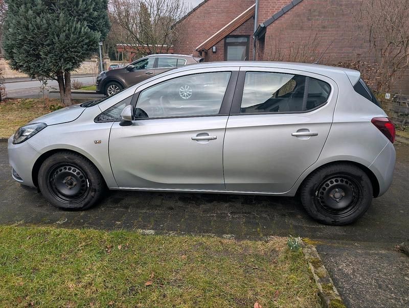 Gebraucht Opel Corsa 90 PS (66 kW) 2017 Silber Kleinwagen