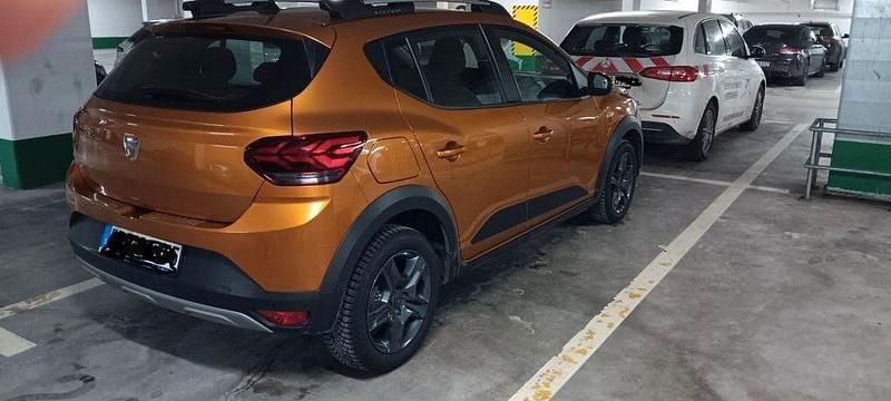 Orange Gebraucht 2021 Dacia Sandero Comfort Limousine | 11.500 € (Guter Preis) - Bild 1/4