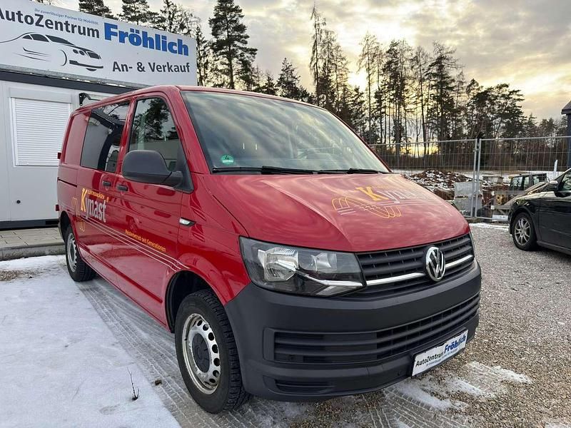 Gebraucht VW Transporter 102 PS (75 kW) 2019 Kirschrot Van