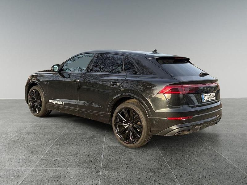 Gebraucht Audi Q8 S-Line 286 PS (210 kW) 2025 Schwarz SUV