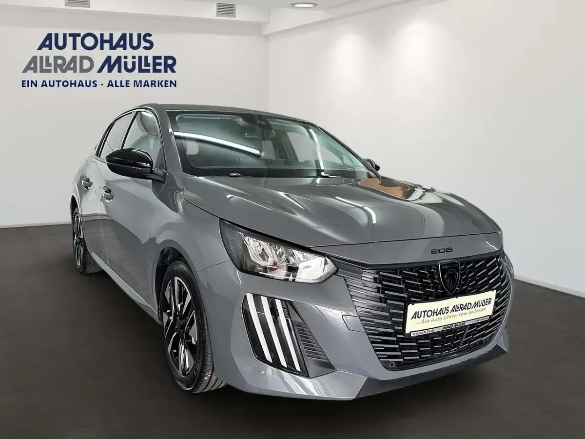 Gebraucht Peugeot 208 Allure 101 PS (74 kW) 2025 Grau Kleinwagen