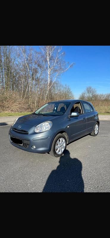 Grau Gebraucht 2013 Nissan Micra Kleinwagen | 4.200 € (Etwas zu teuer) - Bild 1/4