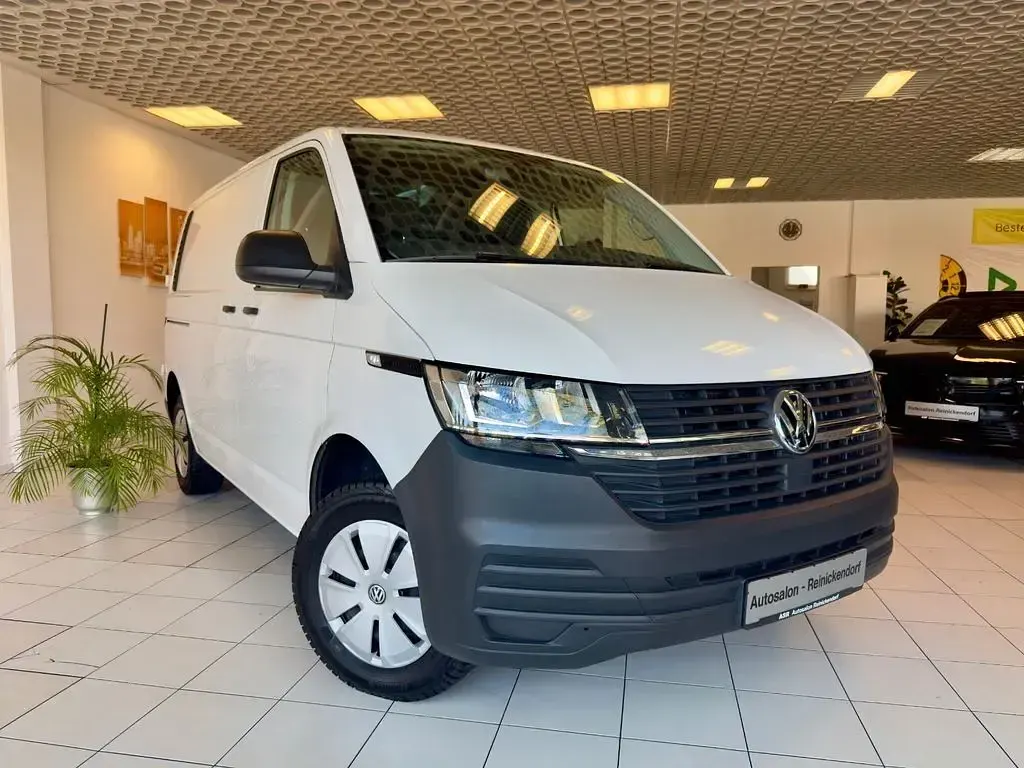 Second-hand VW Transporter 150 CP (110 kW) 2023 Alb Van