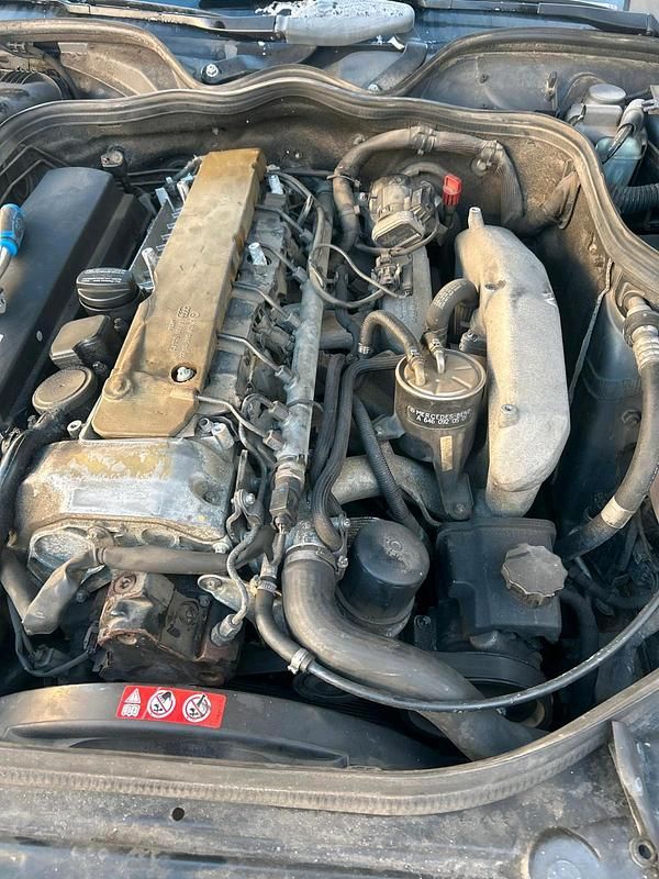 Gebraucht Mercedes E320 204 PS (150 kW) 2005 Grau Limousine